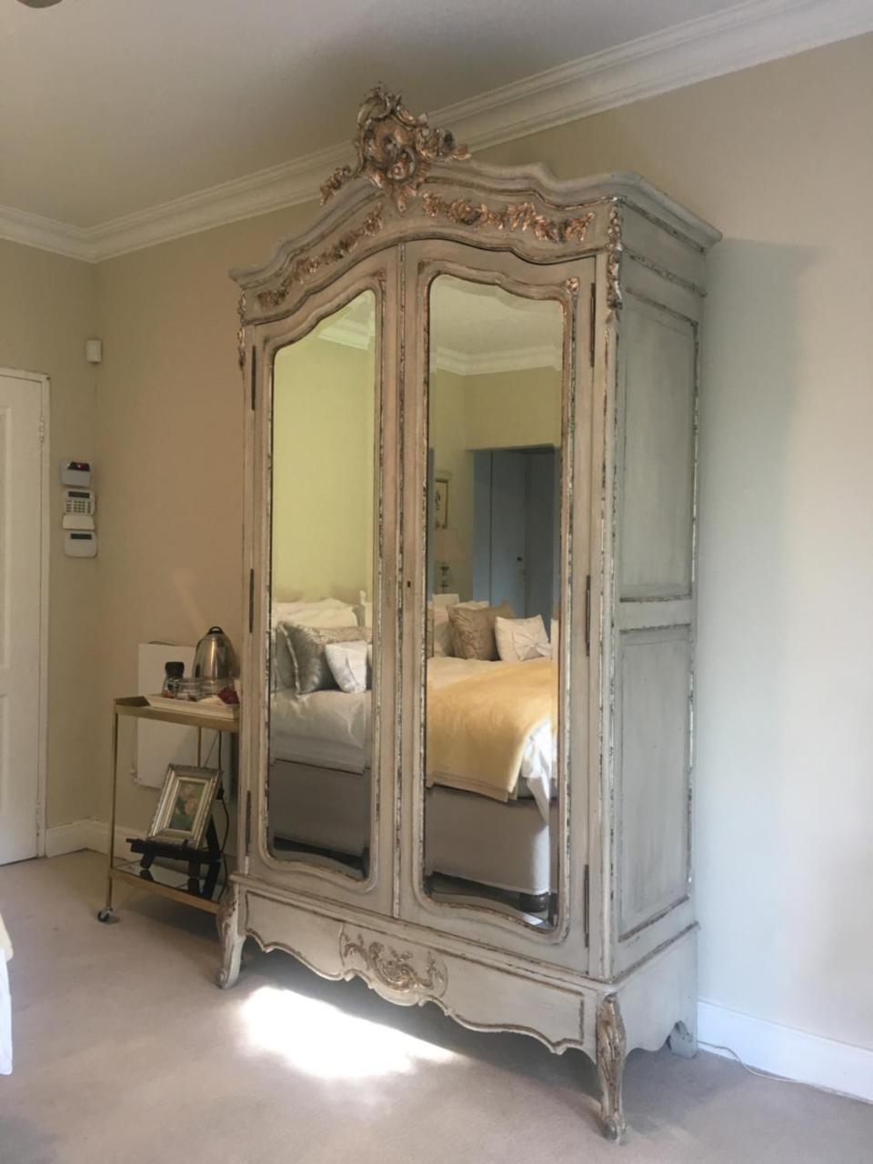 Vair'S Place Guest House In Sandton Paulshof - Apartment, Lux Suites & Spa Йоханесбург Екстериор снимка